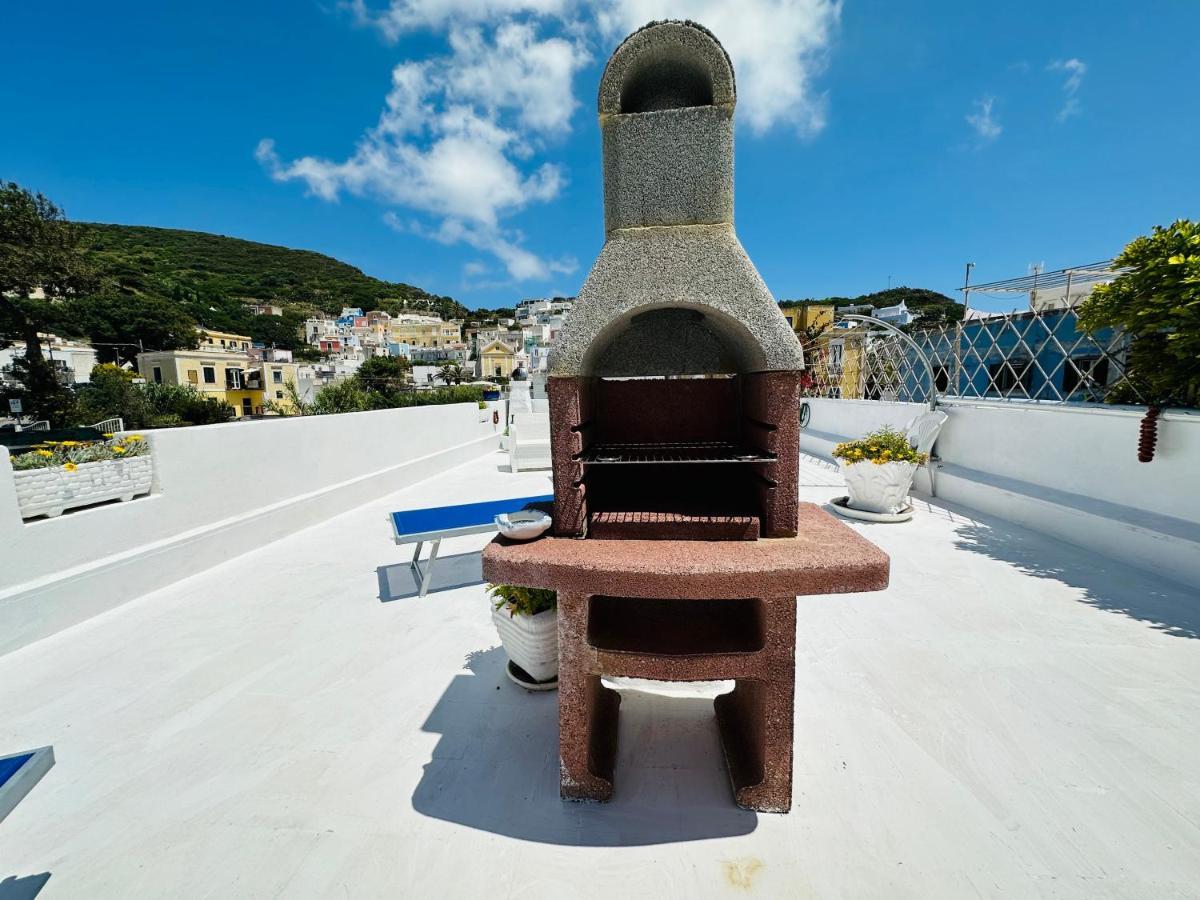 Tritone - Immobilevante Ponza Exterior photo